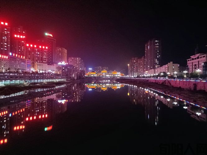 旬城夜景