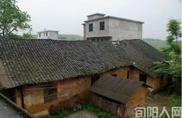 记忆中的老瓦房 文/杨进编(图6) 图片