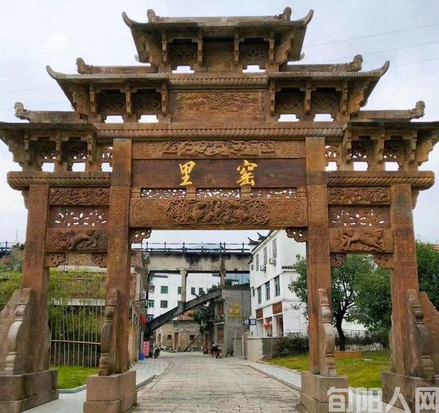 景德镇瑶里古镇             文/石岩磊(图1) 微信图片_20231122135523.jpg