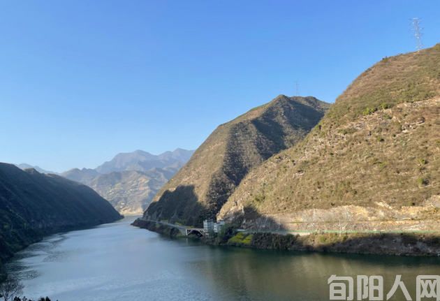汉江两岸2.jpg