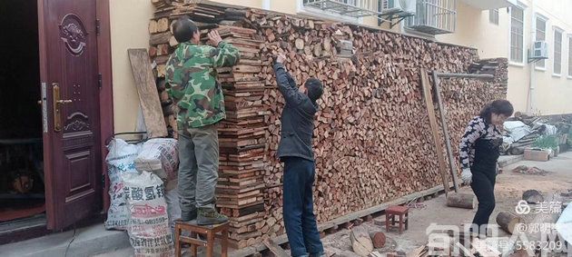 金水晚秋              文/郭明祥(图2) 村.jpg