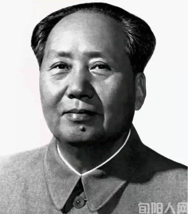 纪念伟人毛主席诞辰130周年古体诗三首         文/笨马九方皋(图1) 毛主席.jpg