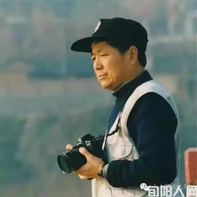 1-2306211U0034M.jpg
