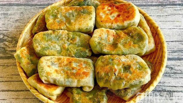 韭菜馍             文/闰土(图2) 韭菜馍.jpg