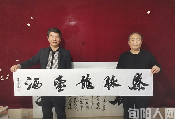 焦点2.jpg