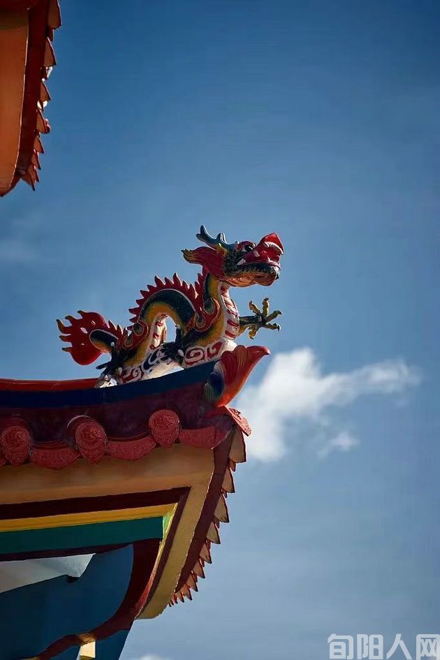 头头是道   文/刘承印 (图1) 龙.jpg