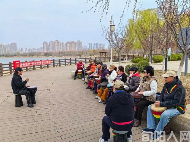 鼓震梅江  文/石岩磊(图1) 石鼓.jpg