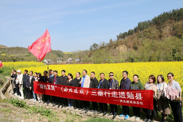 游勉县油菜花海  青山绿水花金黄   文/张根劳(图4) 图片5.jpg
