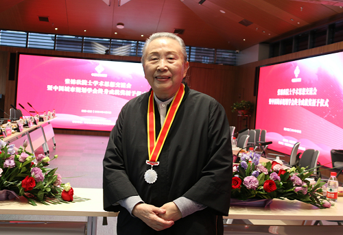 大师简介.png