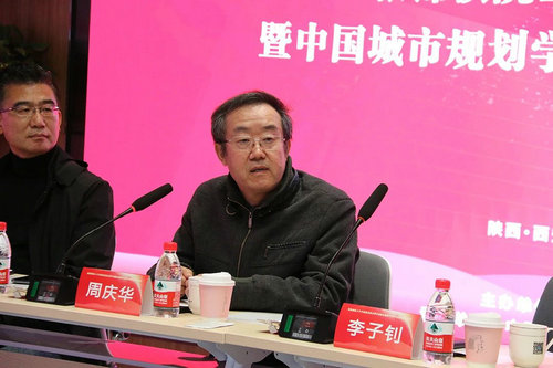 周庆华16.jpg