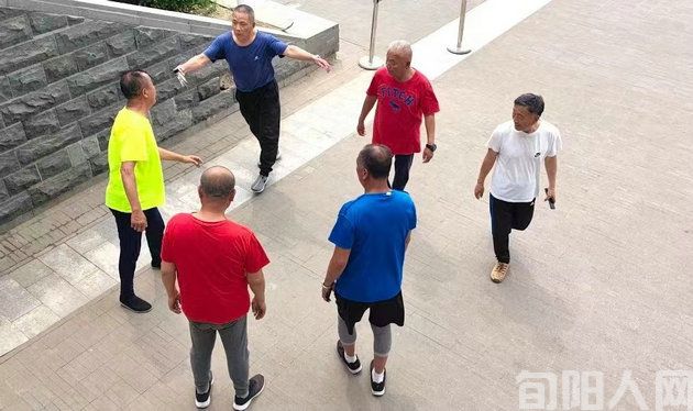 狮子林桥“老镰刀” 文/石岩磊(图2) 天津3.jpg