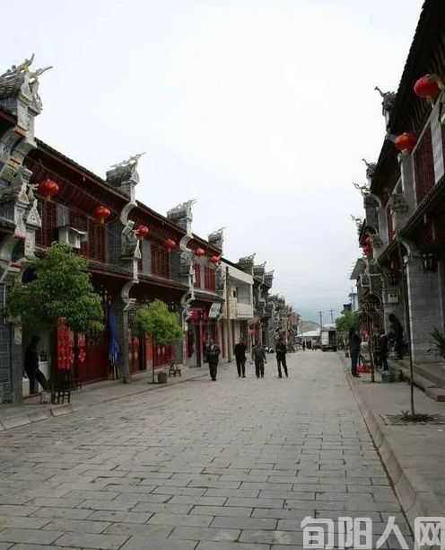 我的往事(39):流水老街   文/李康平(图2) 流水镇2.jpg