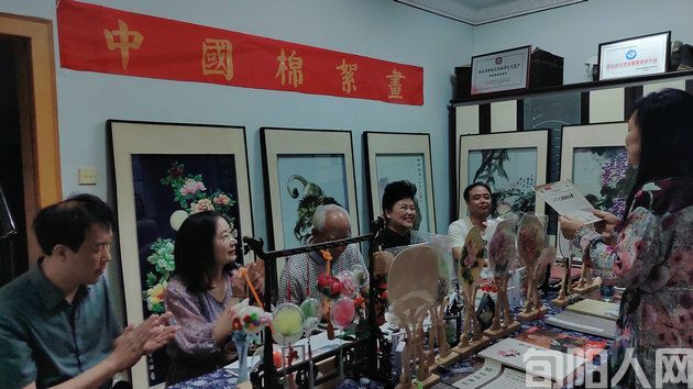相聚棉絮画基地,共享独特艺术魅力(图4) 02.jpg