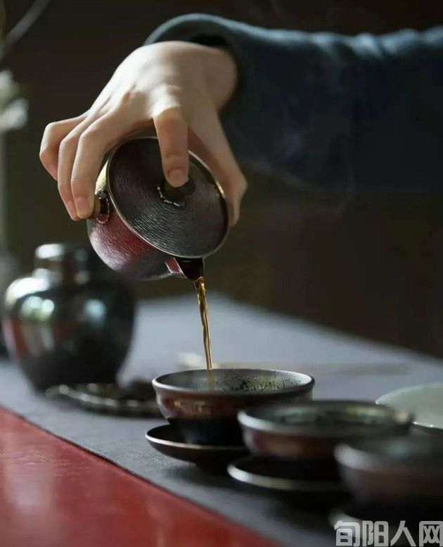 我的往事(120):挂友论茶   文/李康平(图1) 茶2.jpg