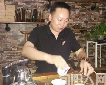 郭老师的儿子   文/刘明(图2) 刘明.jpg