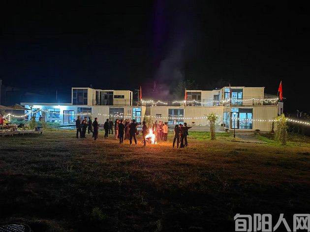 仁河口民宿.jpg