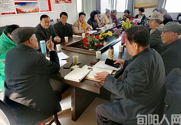 陕西咸阳泾阳县成功举办诗词讲座,助力乡村文化振兴(图3) 张明5.jpg
