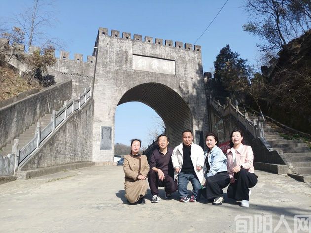 杨厚根3.jpg
