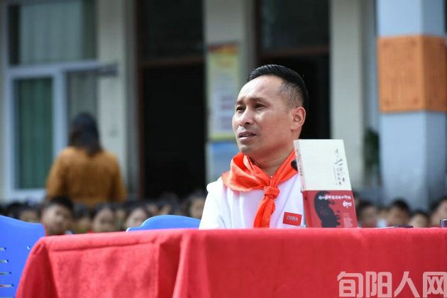 王.jpg