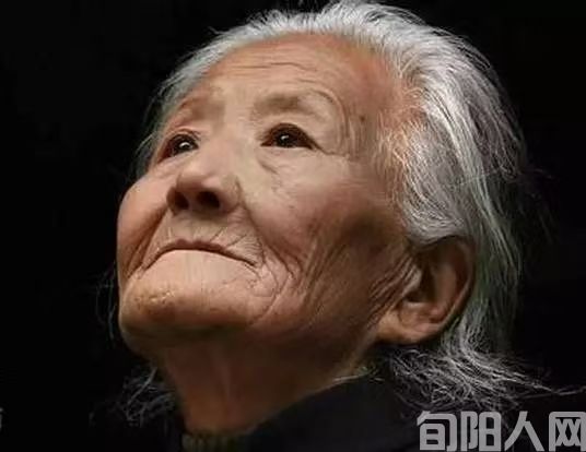母亲.jpg