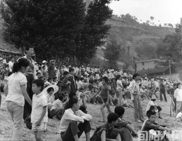 龙船2.jpg
